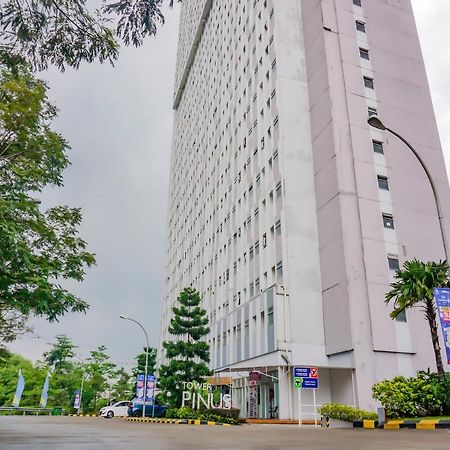 Oyo 90241 Sirooms Apartmen Gunung Putri Bogor Buitenkant foto